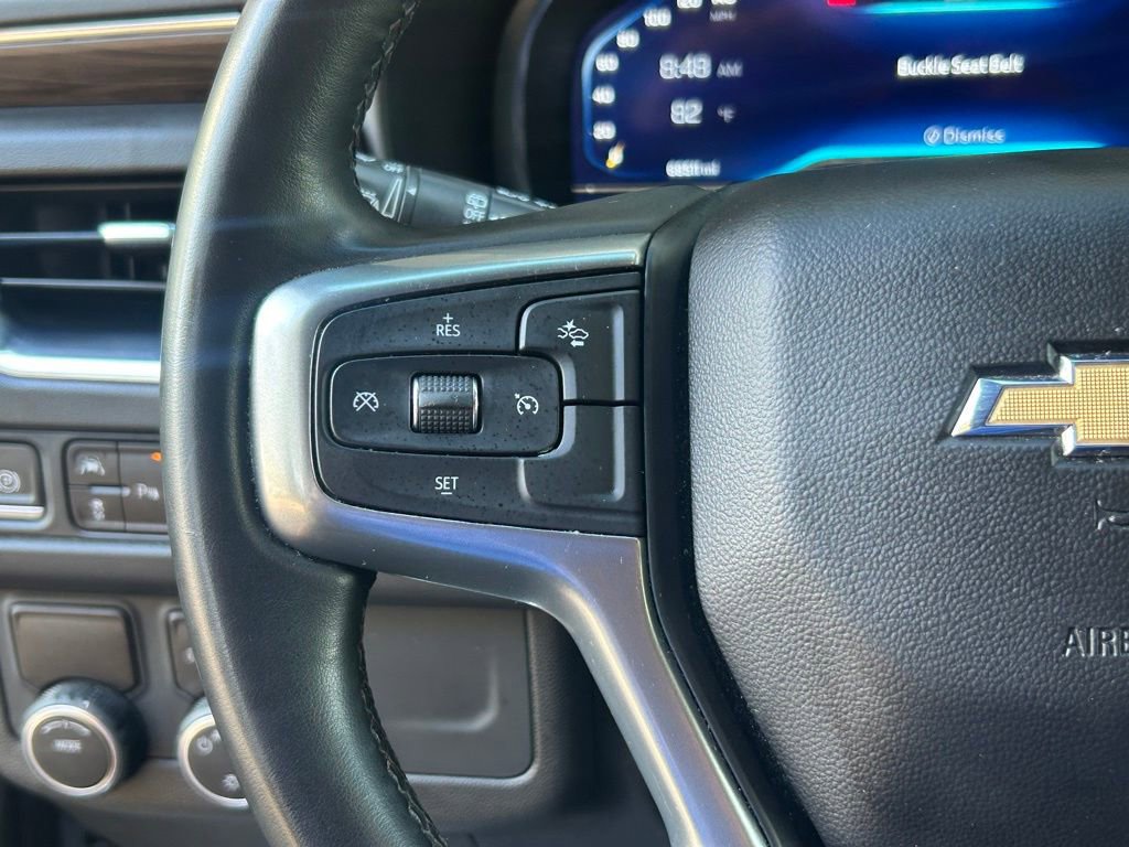 Used 2023 Chevrolet Suburban LT image 36