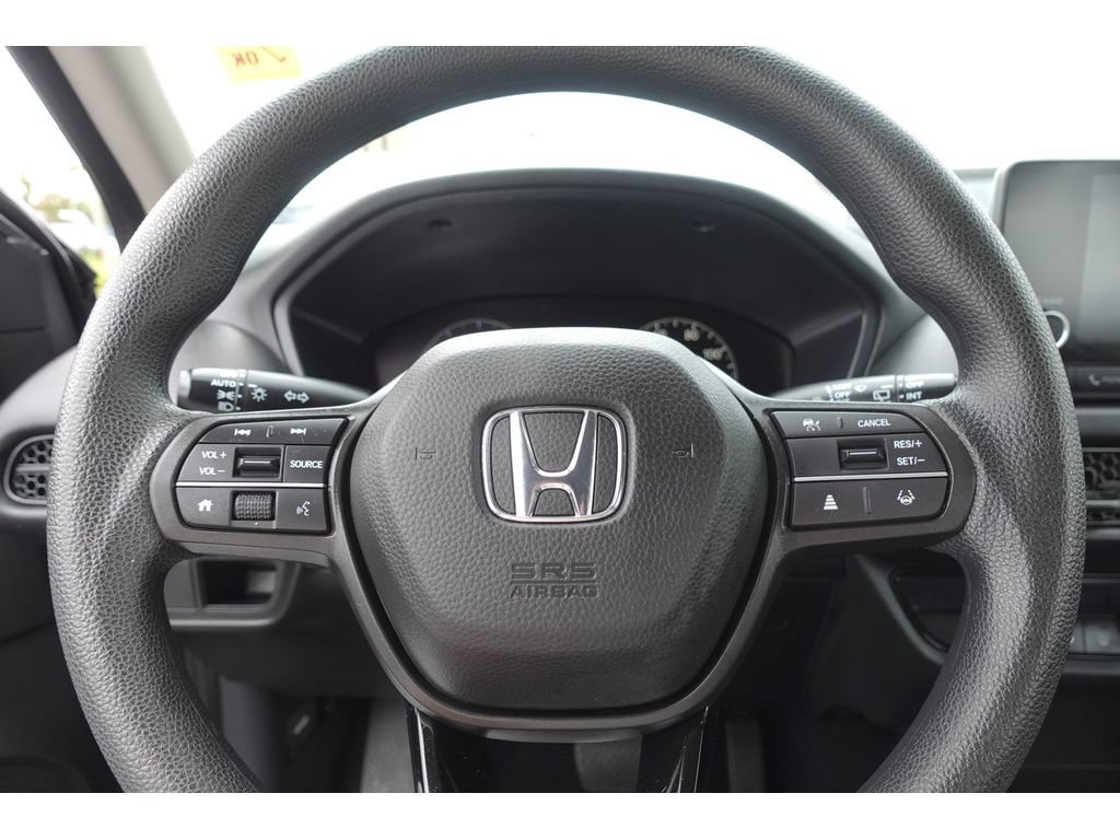 Used 2025 Honda HR-V LX image 12