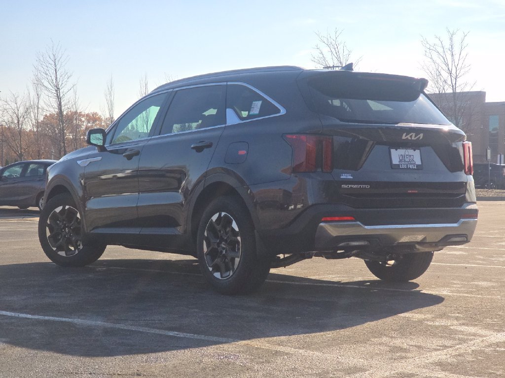 New 2026 Kia Sorento S w/ S Panoramic Sunroof Package FWD image 15