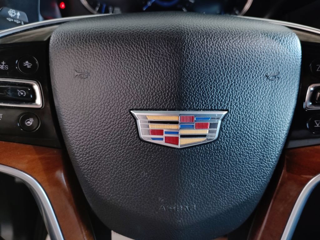 Used 2020 Cadillac Escalade ESV Luxury RWD image 25