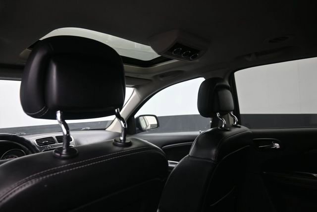 Used 2020 Dodge Journey Crossroad FWD image 20