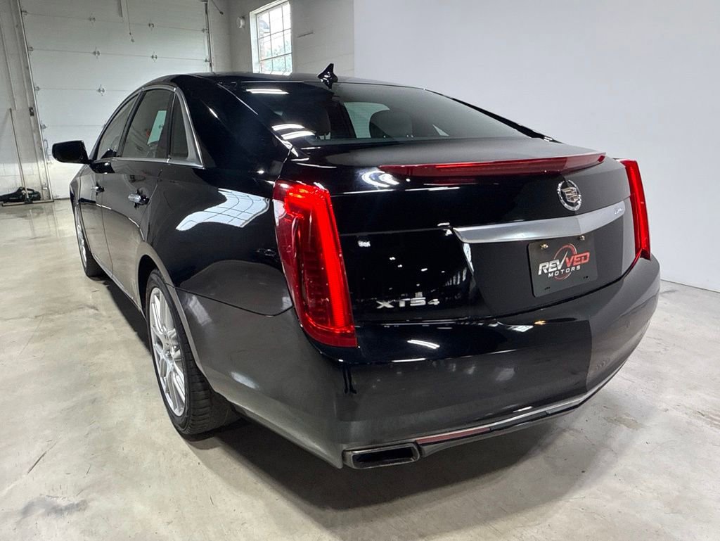 Used 2013 Cadillac XTS Luxury w/ Driver Awareness Package AWD/4WD image 5