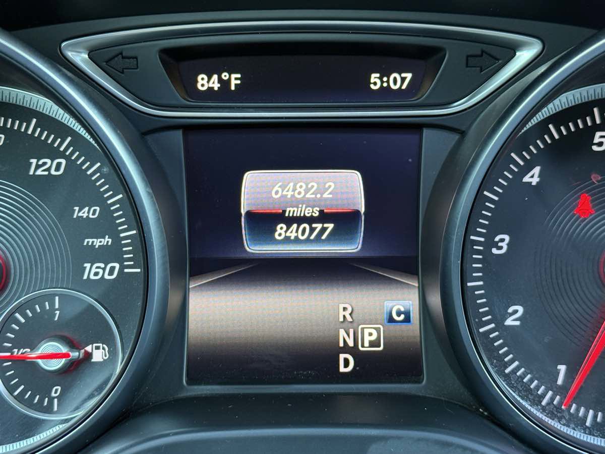 Used 2018 Mercedes-Benz GLA 250 4MATIC image 19