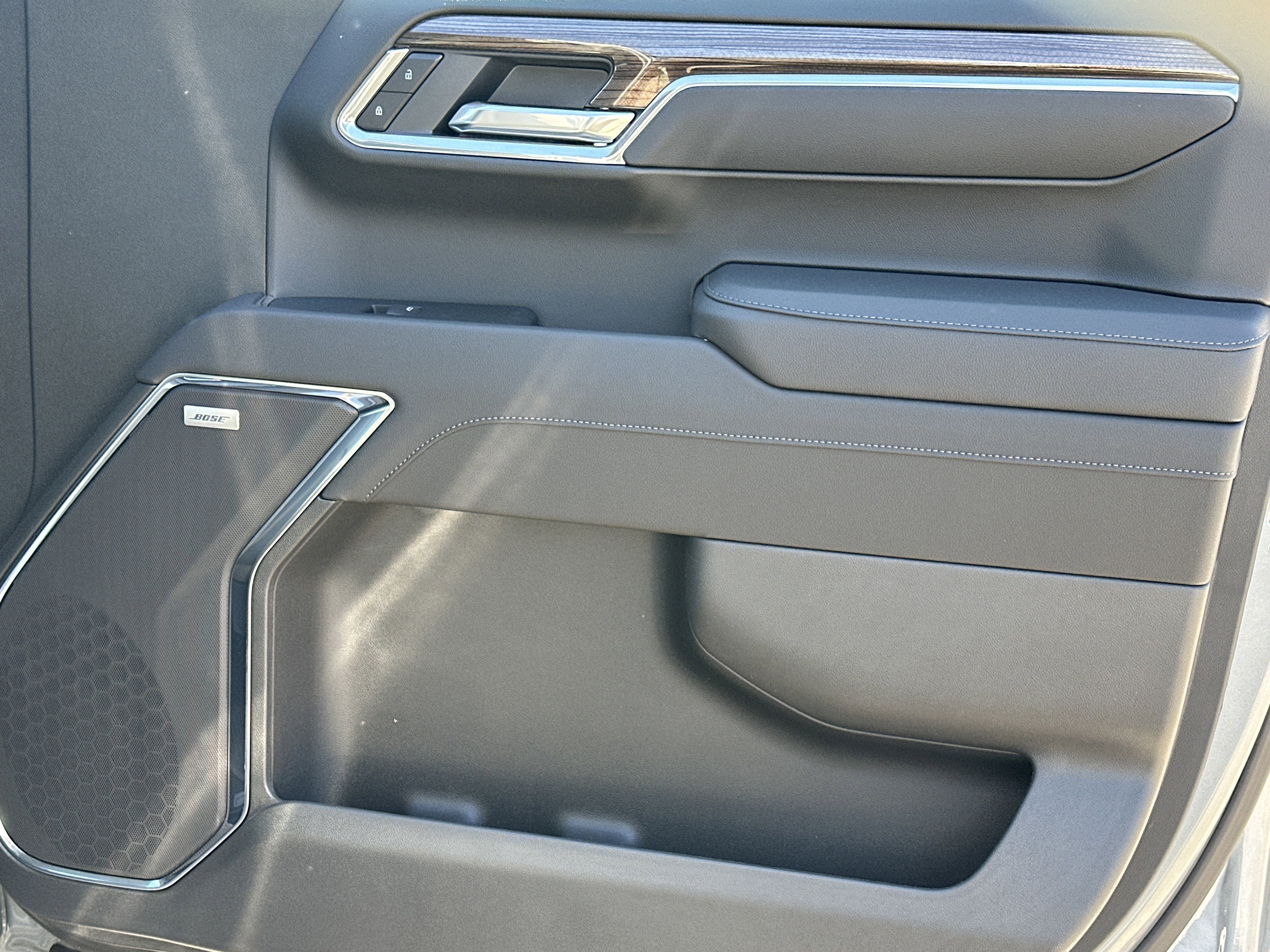 New 2026 Chevrolet Silverado 1500 LT Trail Boss w/ LT Trail Boss Premium Package image 14