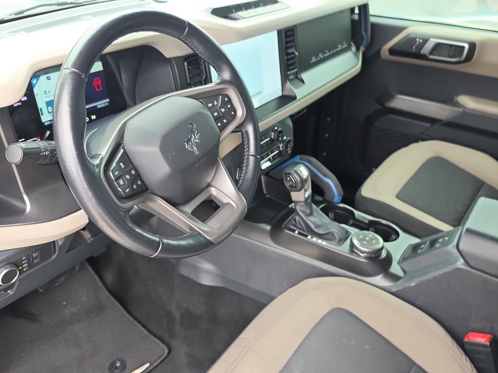 Used 2022 Ford Bronco Wildtrak AWD/4WD image 19