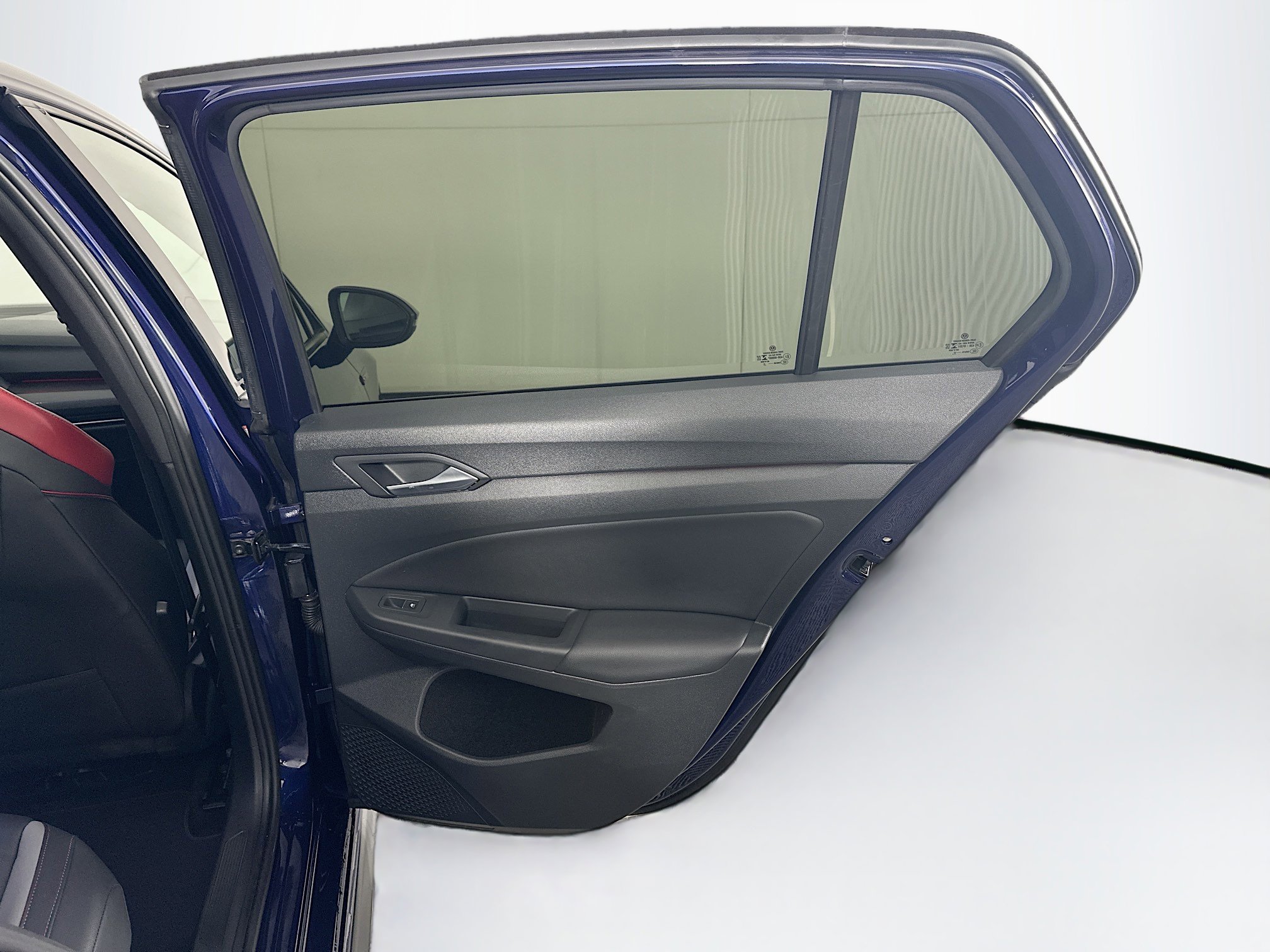 Used 2022 Volkswagen GTI SE image 29