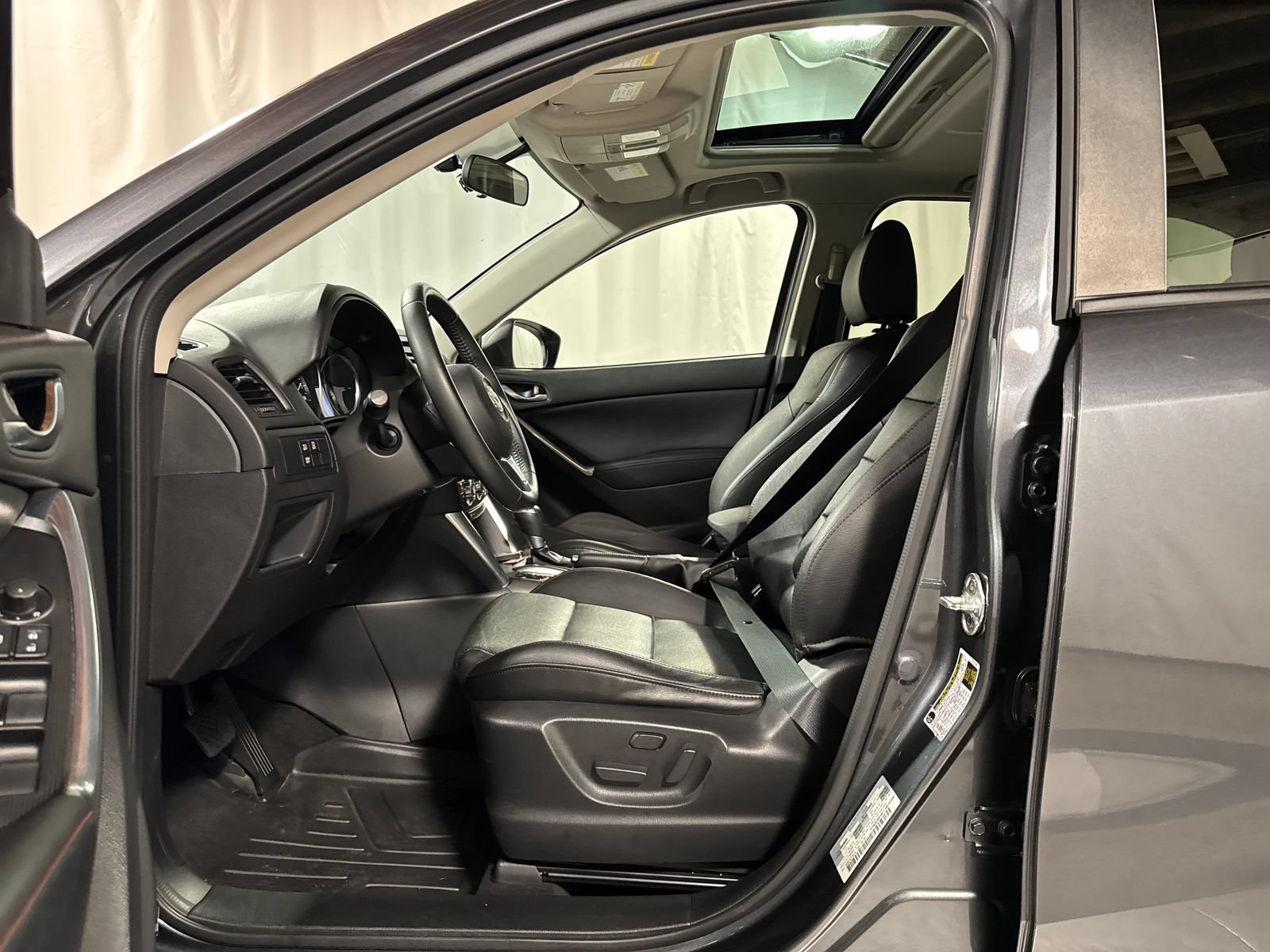 Used 2014 MAZDA CX-5 Grand Touring AWD/4WD image 3