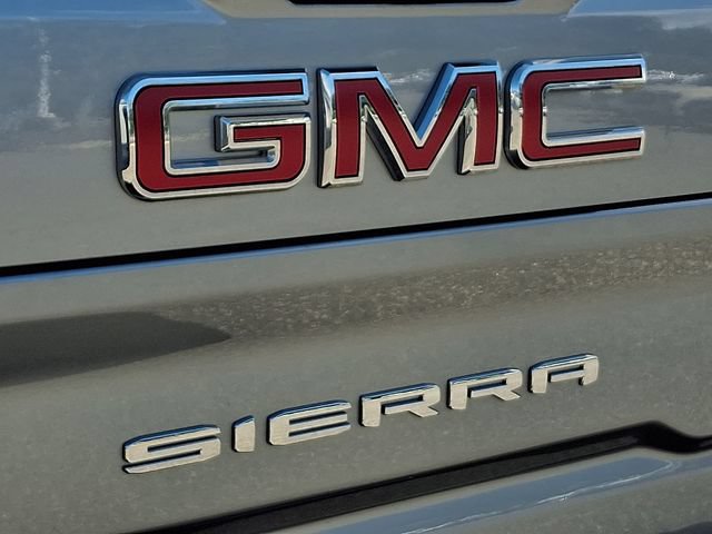 Used 2026 GMC Sierra 2500 AT4 w/ AT4 Premium Plus Package AWD/4WD image 33