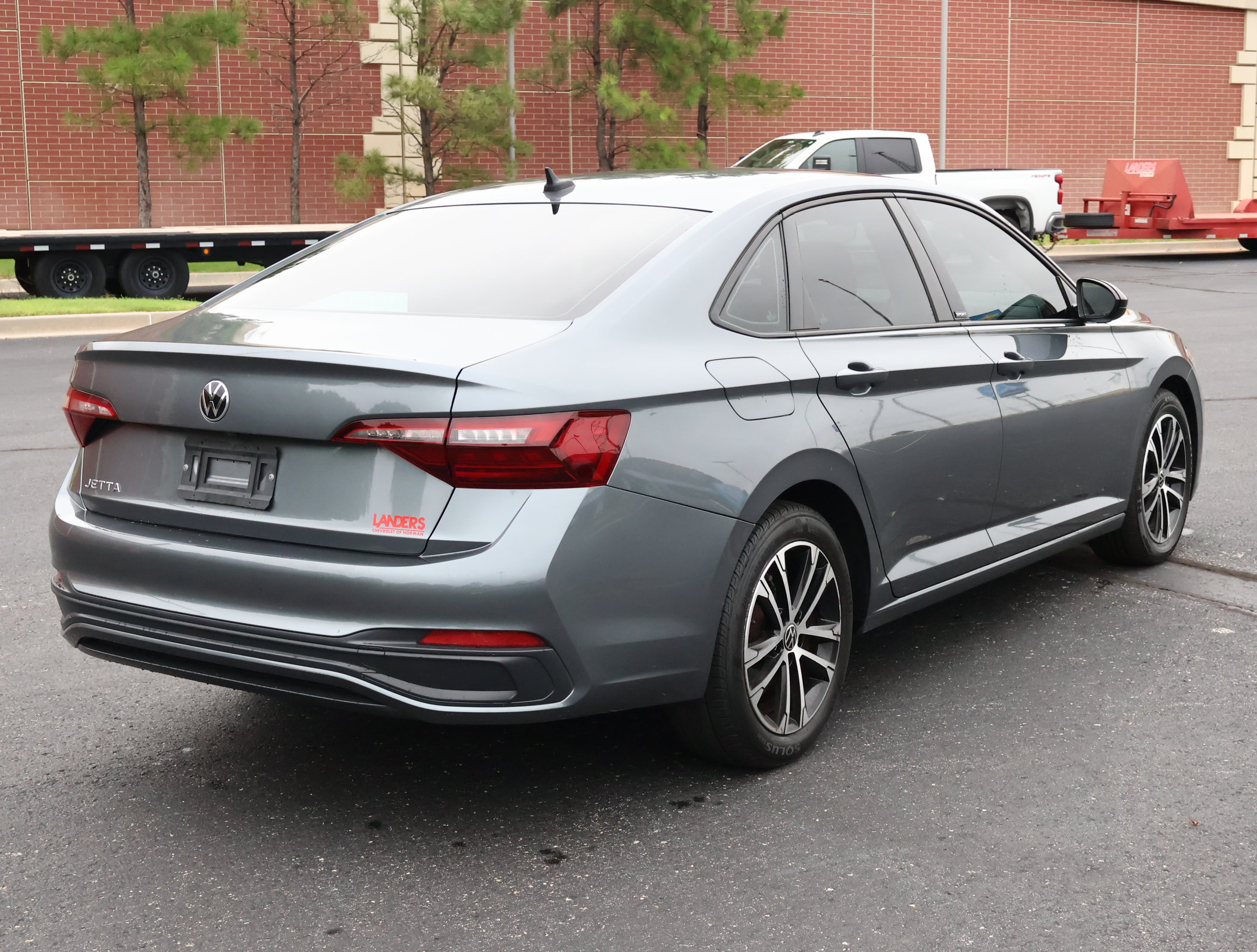 Used 2023 Volkswagen Jetta Sport FWD image 23
