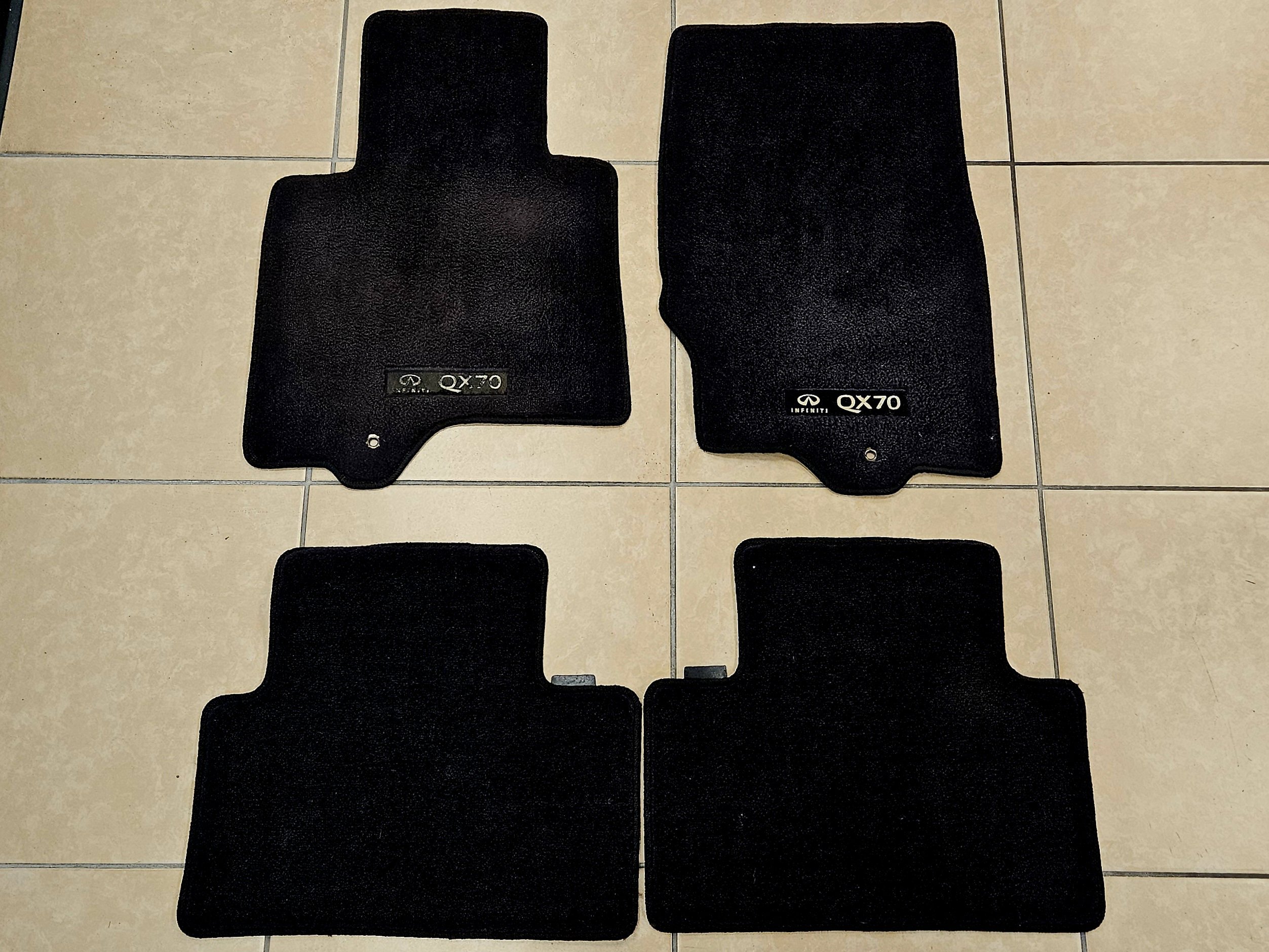 Used 2017 INFINITI QX70 AWD image 42