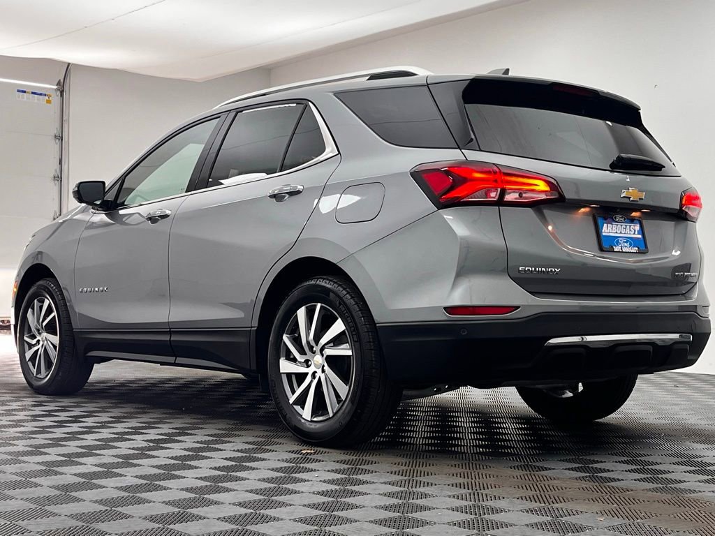 Used 2024 Chevrolet Equinox Premier image 13