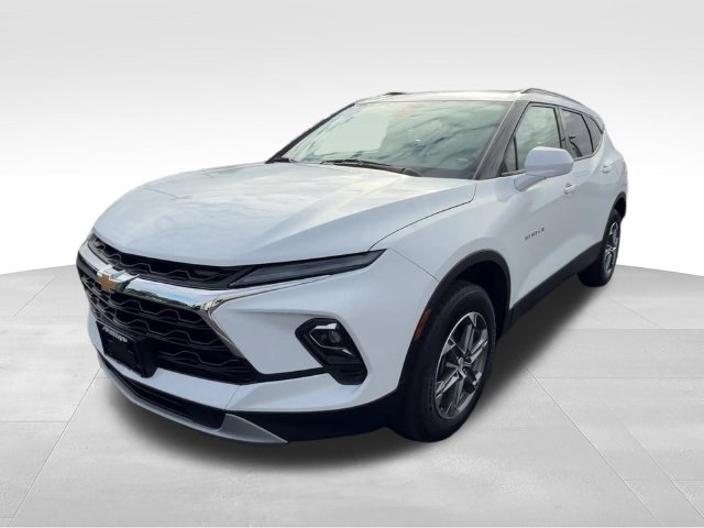 Certified 2023 Chevrolet Blazer LT w/ Convenience Package FWD image 2