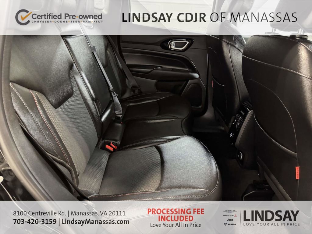 Used 2024 Jeep Compass Trailhawk image 16