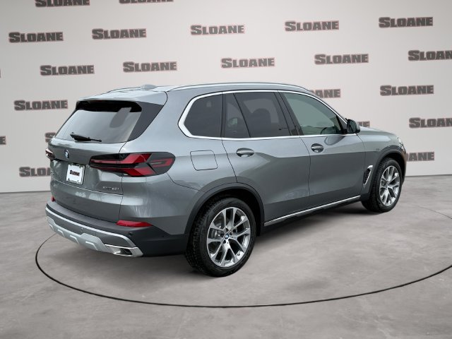 New 2026 BMW X5 xDrive40i w/ Premium Package AWD/4WD image 5