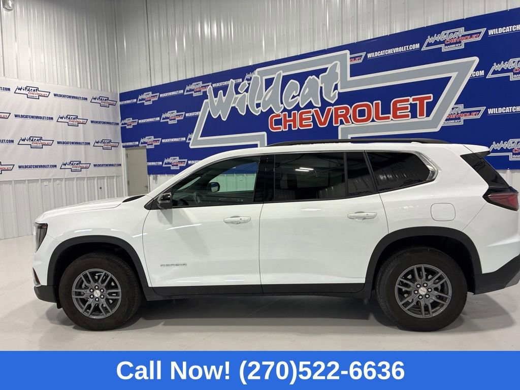 Used 2025 GMC Acadia Elevation FWD image 3