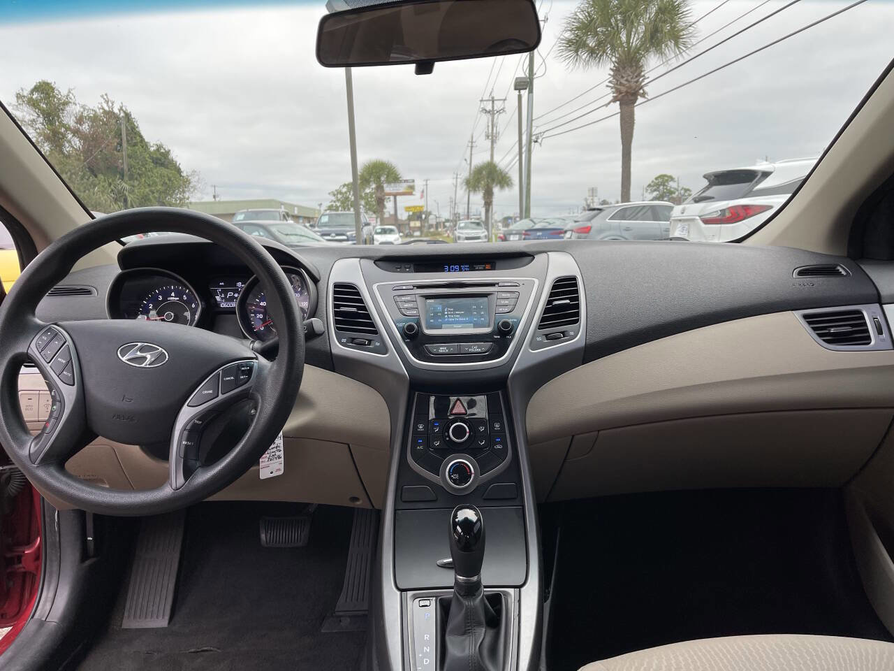 Used 2016 Hyundai Elantra SE w/ Option Group 02 image 10