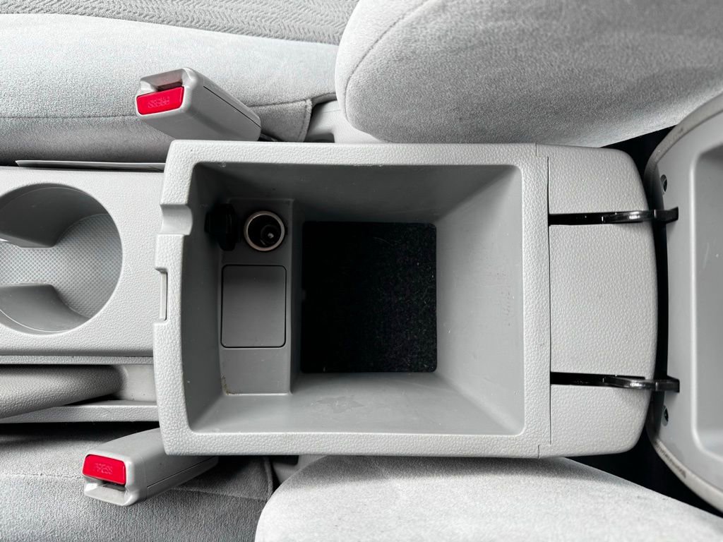 Used 2010 Kia Optima LX image 20