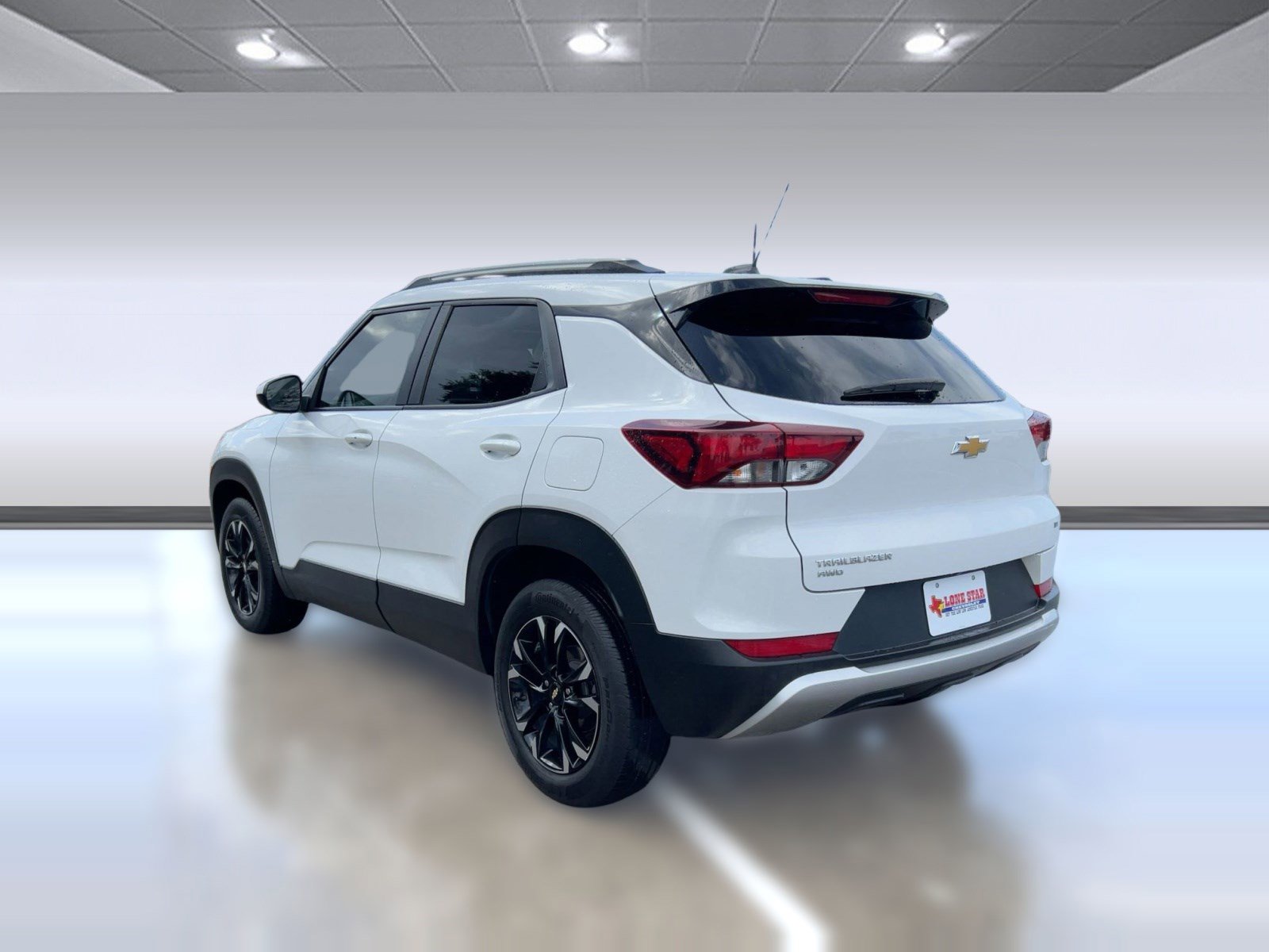 Certified 2023 Chevrolet TrailBlazer LT w/ Convenience Package image 3