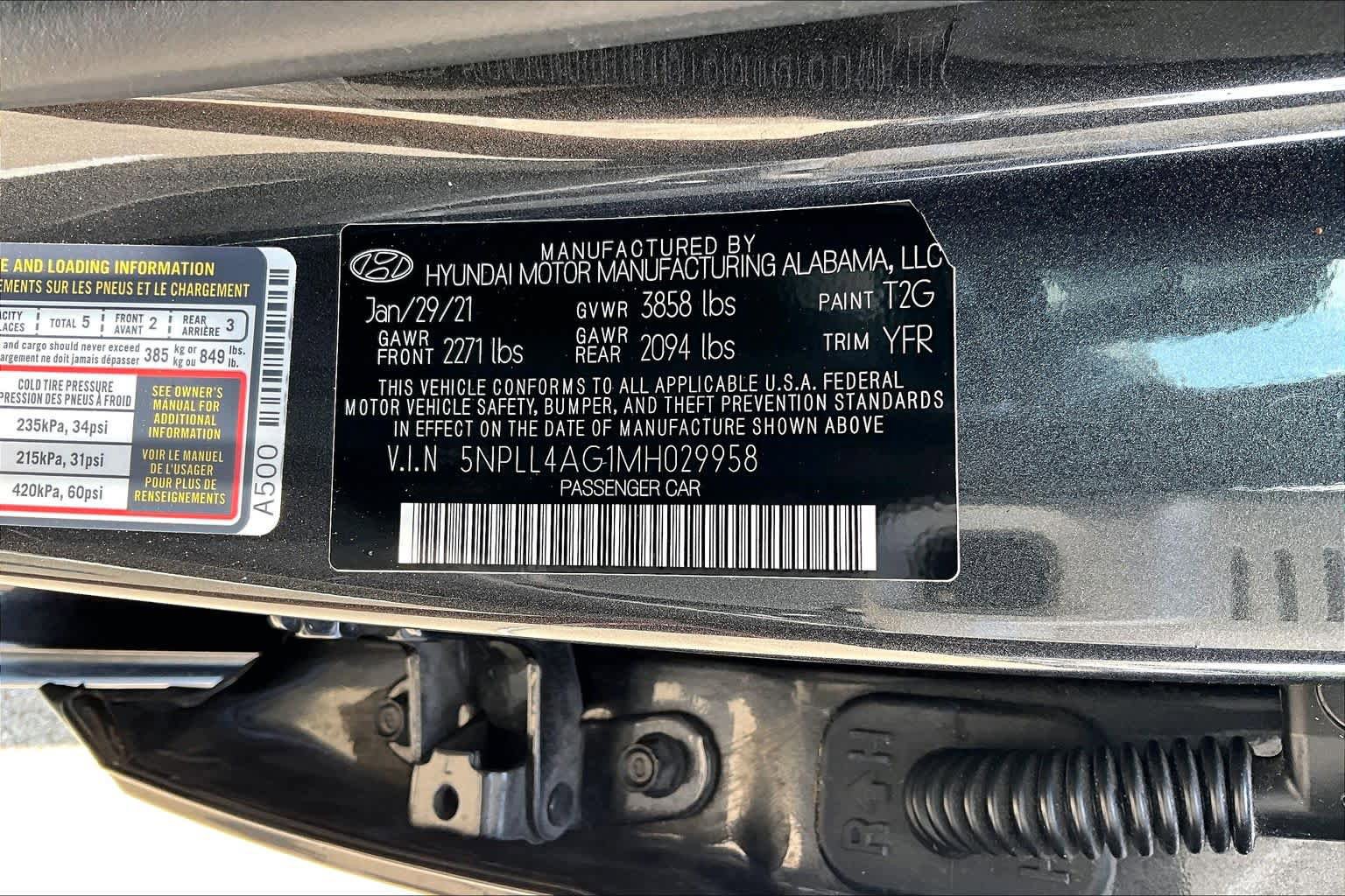 Used 2021 Hyundai Elantra SE FWD image 34