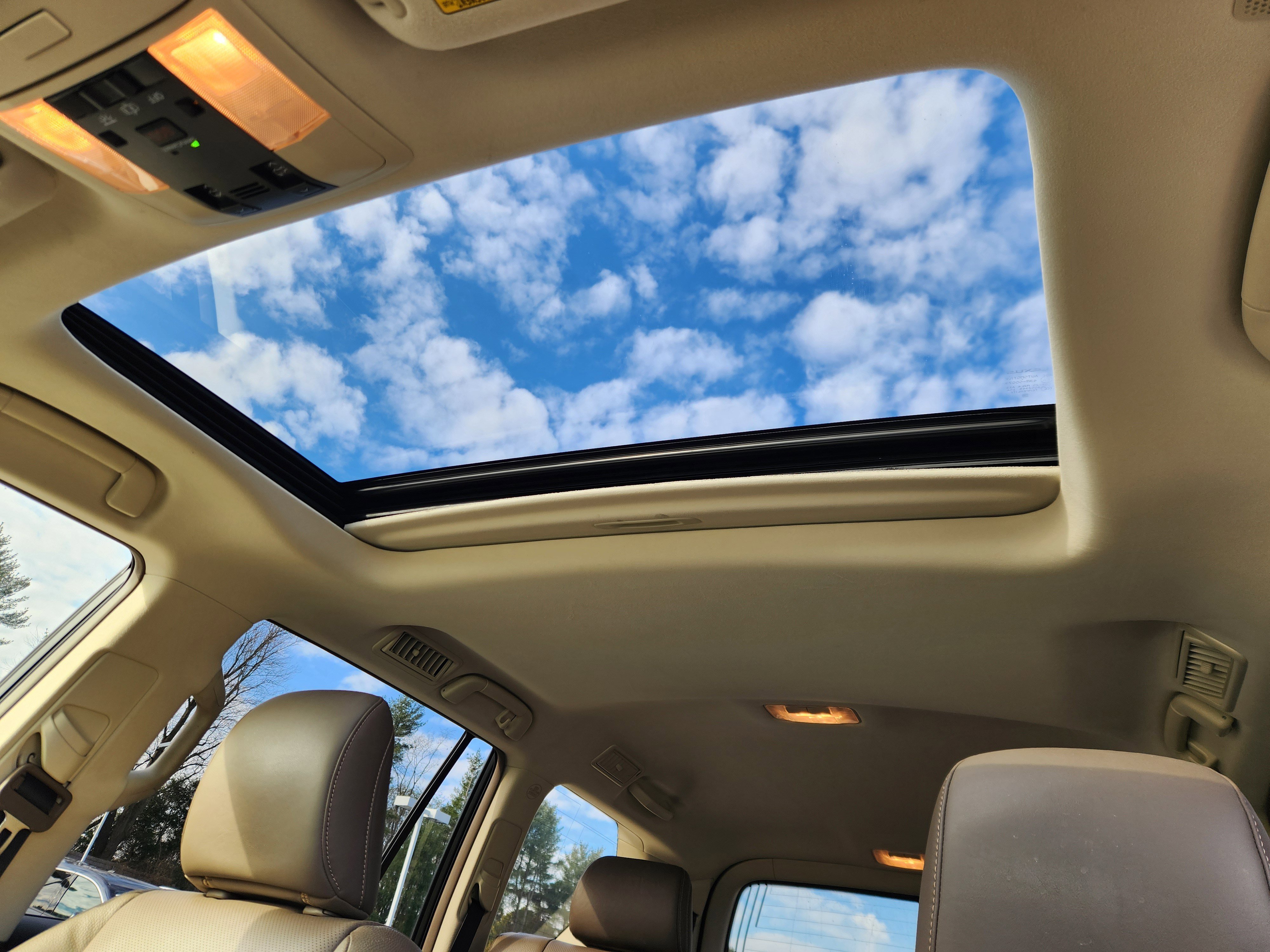 Used 2019 Lexus GX 460 image 16