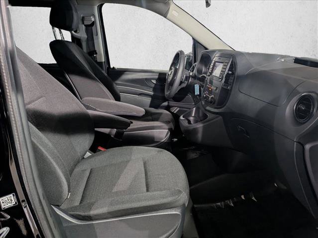 Used 2020 Mercedes-Benz Metris Passenger image 27