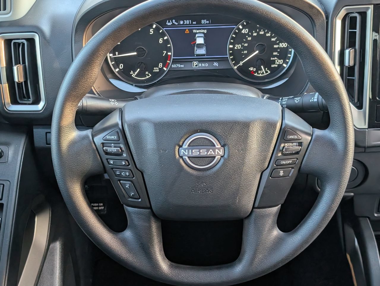 Certified 2025 Nissan Frontier SV RWD image 9
