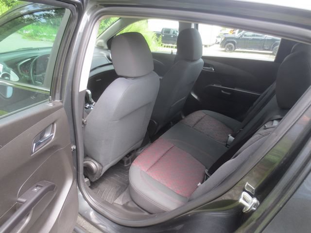 Used 2019 Chevrolet Sonic LT w/ Convenience Package FWD image 10