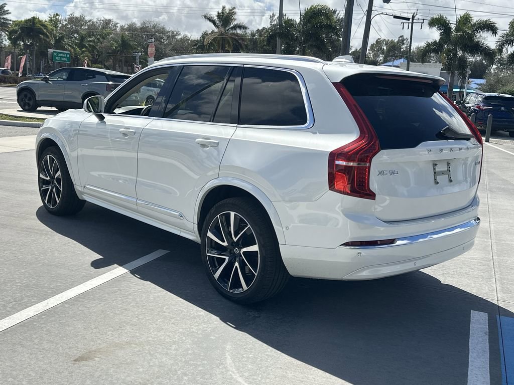 Used 2025 Volvo XC90 B5 Plus w/ Protection Package Premier image 12