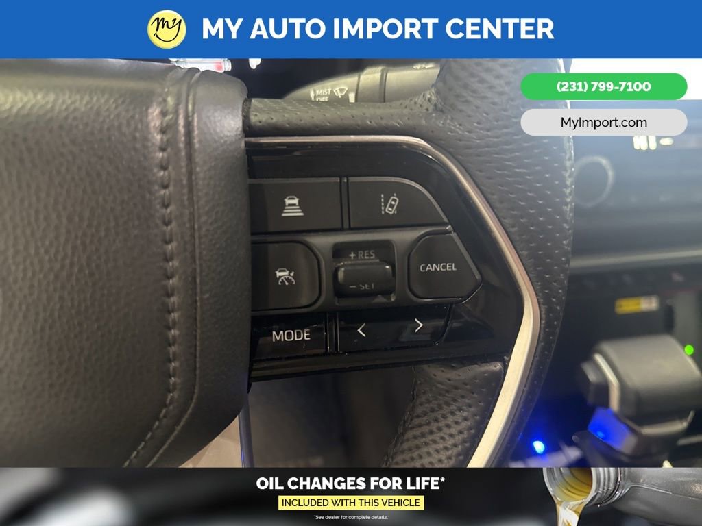 Used 2023 Toyota Tundra Platinum image 16