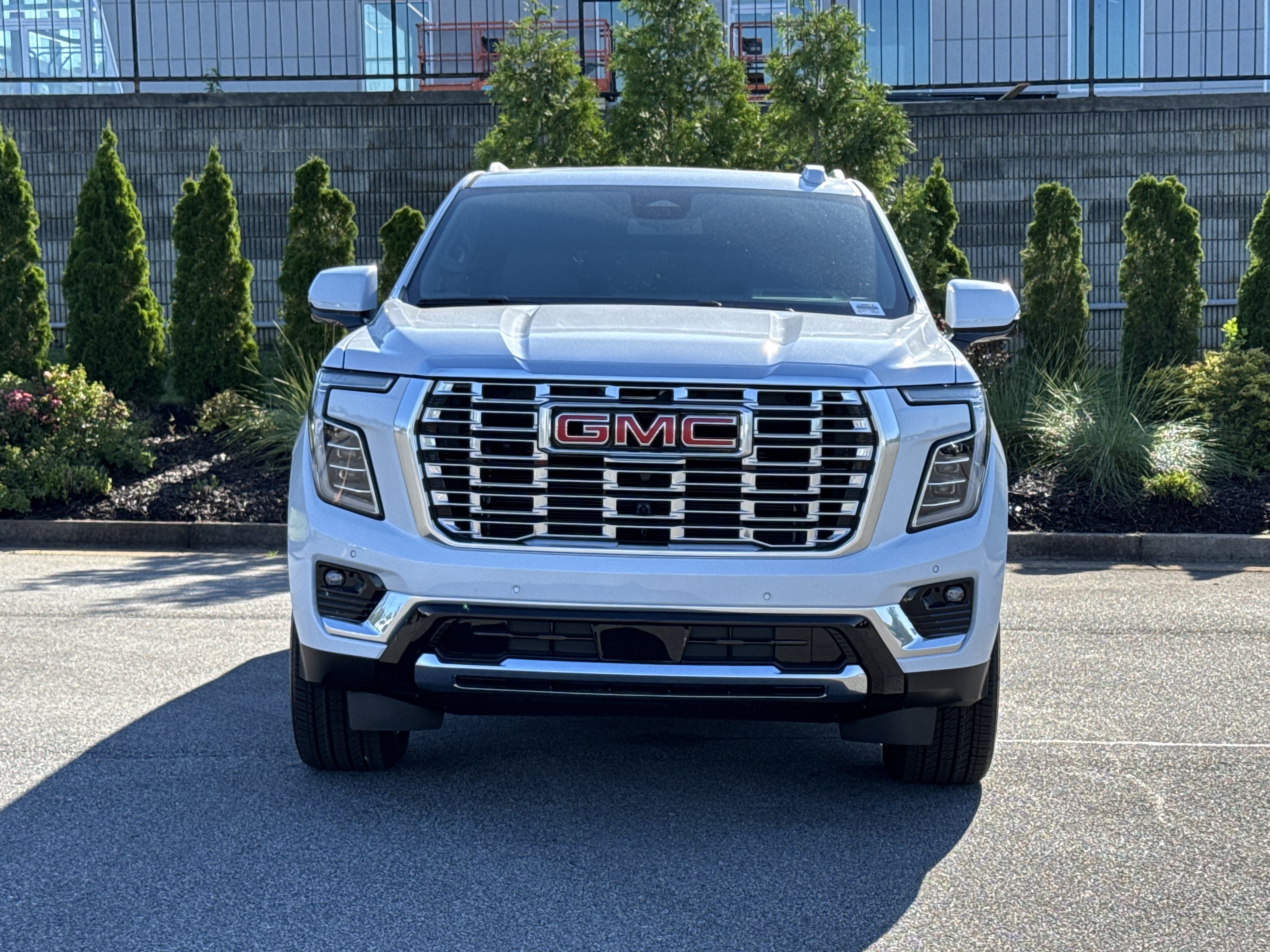 New 2026 GMC Yukon XL Denali w/ Sun & Power Step Package AWD/4WD image 3