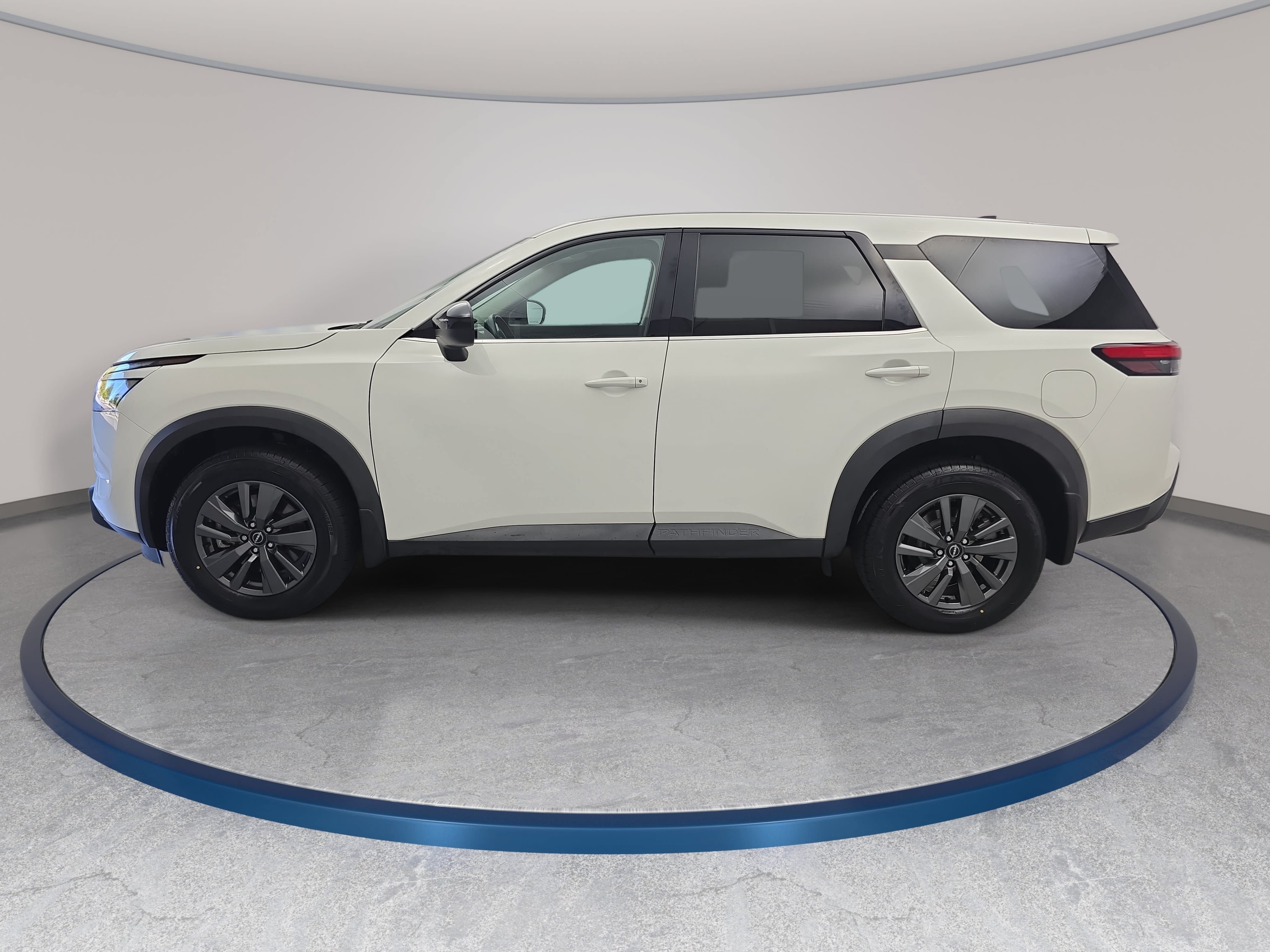 Certified 2024 Nissan Pathfinder S AWD/4WD image 8