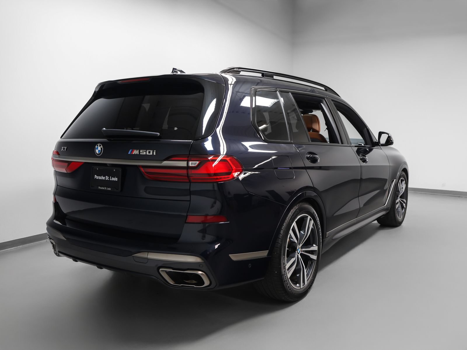 Used 2022 BMW X7 M50i AWD/4WD image 12