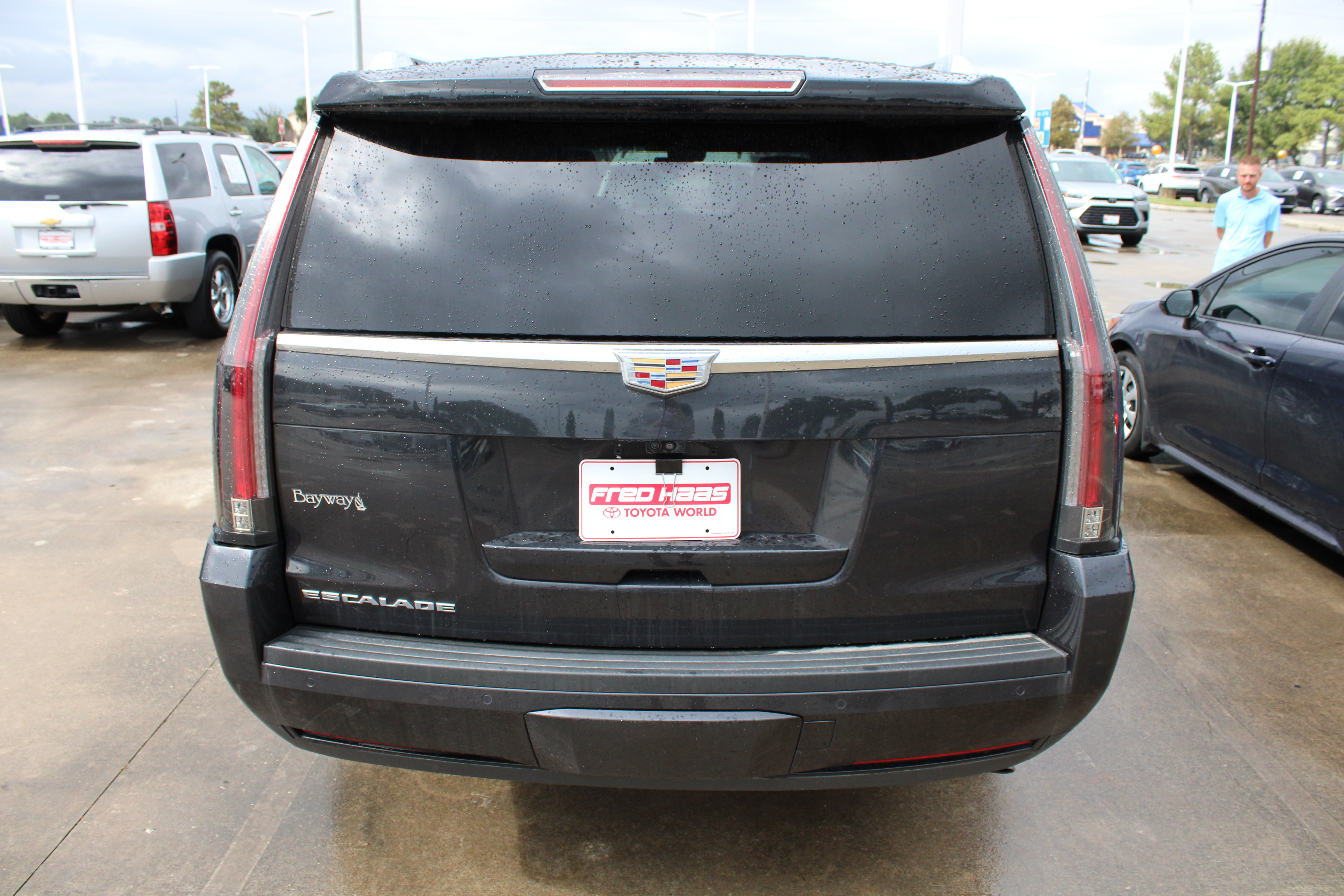 Used 2019 Cadillac Escalade ESV Premium Luxury w/ LPO, Escalade Noir Package AWD/4WD image 7