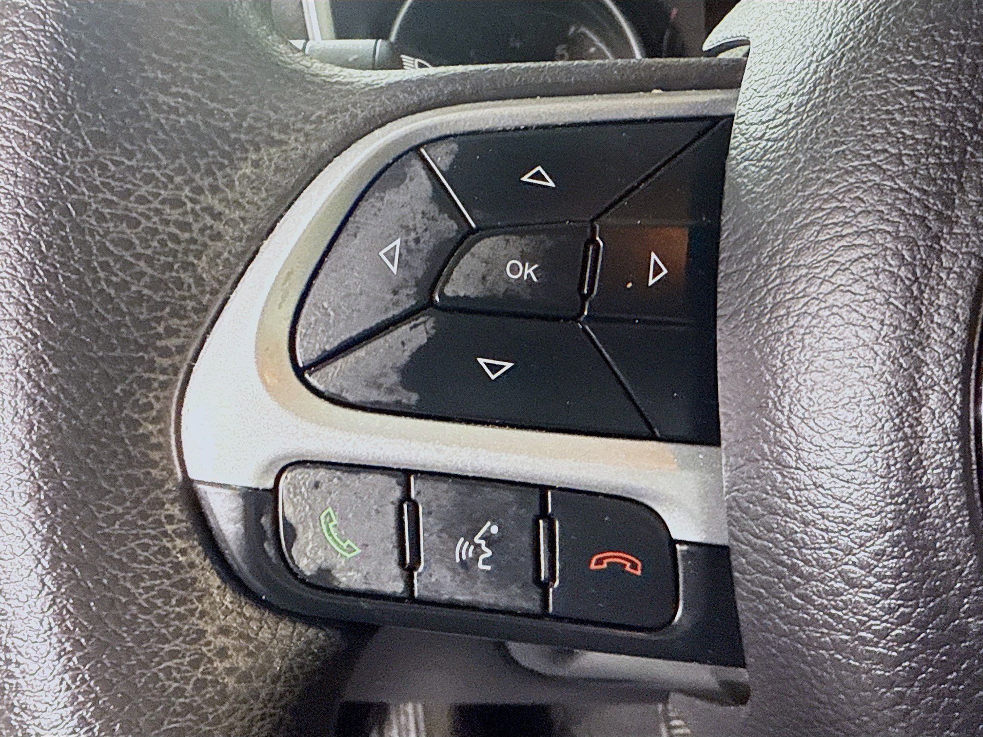 Used 2020 Jeep Compass Sport image 14