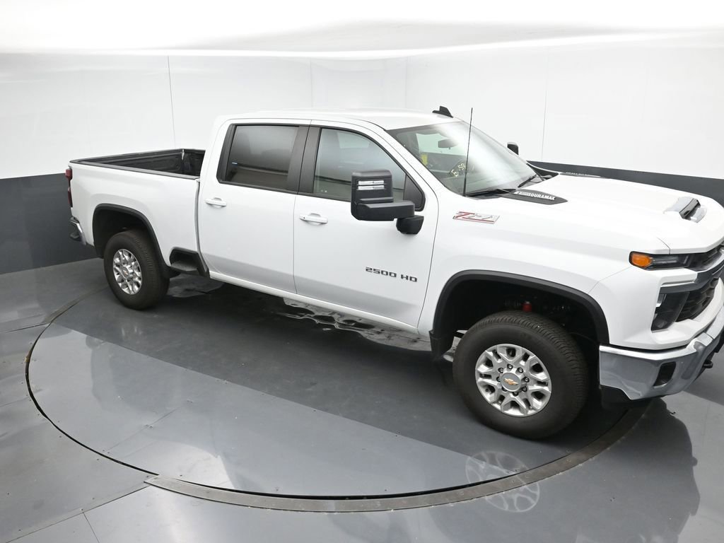 Used 2024 Chevrolet Silverado 2500 LT image 47