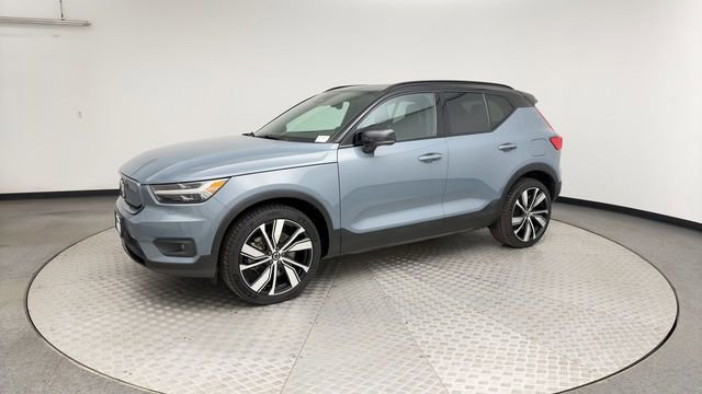 Used 2021 Volvo XC40 P8 Recharge w/ Advanced Package image 6