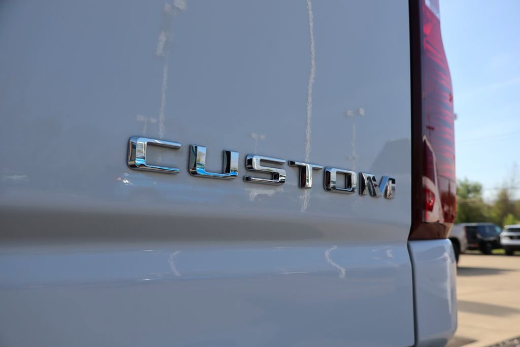 Used 2022 Chevrolet Silverado 2500 Custom w/ Custom Value Package image 36