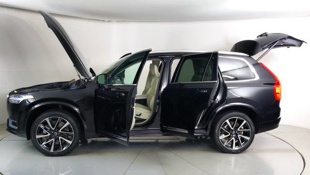 Used 2023 Volvo XC90 B5 Plus w/ Protection Package Premier AWD/4WD image 14