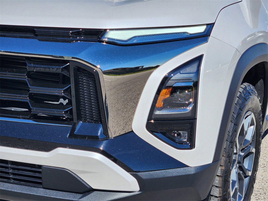 Used 2025 Chevrolet Equinox ACTIV w/ Safety and Technology Package image 5