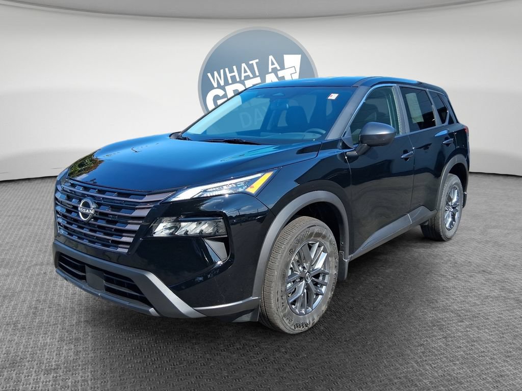 Used 2026 Nissan Rogue S FWD image 8