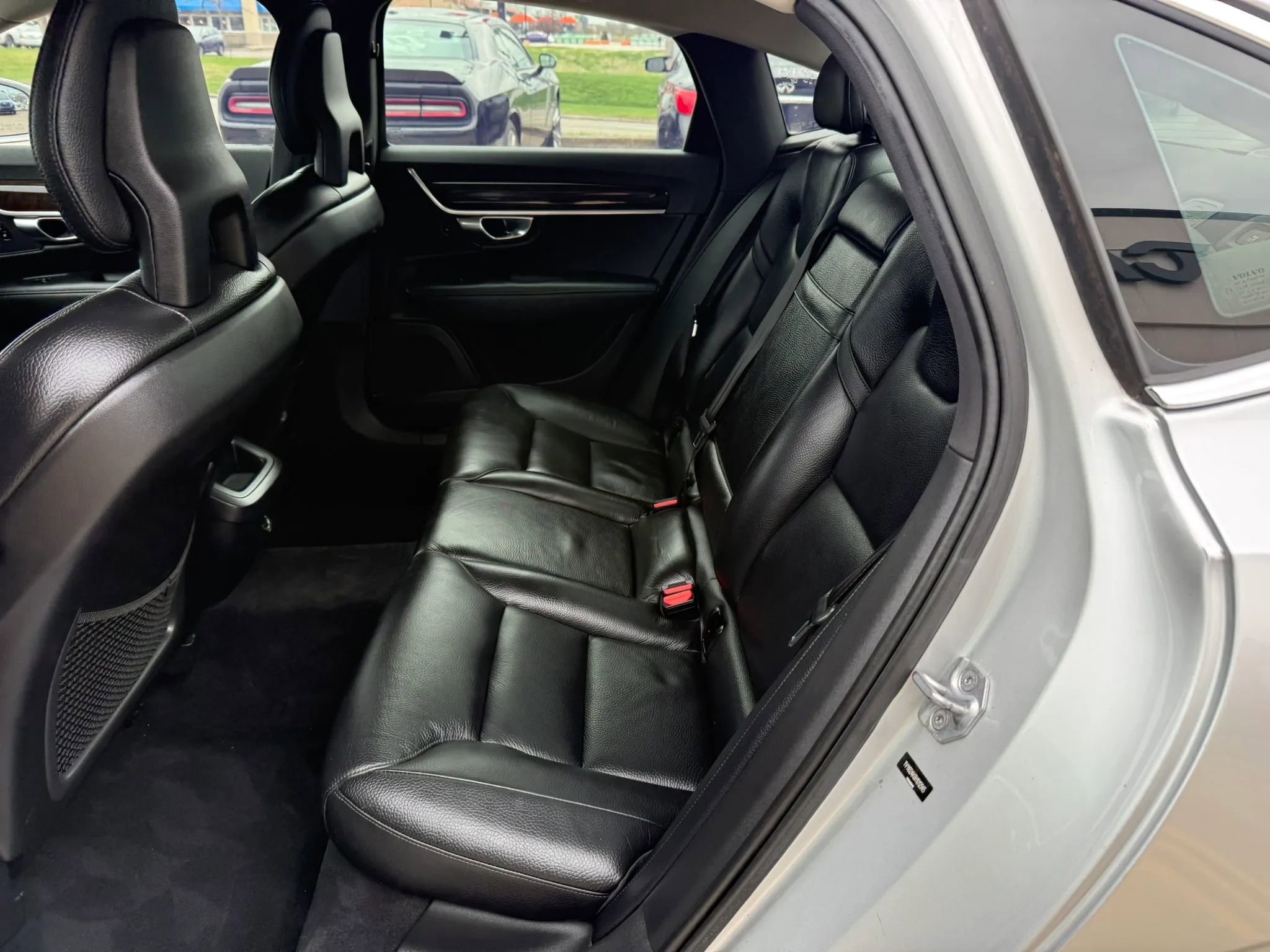 Used 2017 Volvo S90 T5 Momentum w/ Protection Package FWD image 21