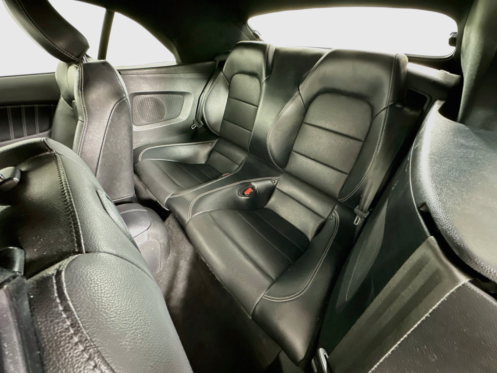 Used 2022 Ford Mustang Premium RWD image 25