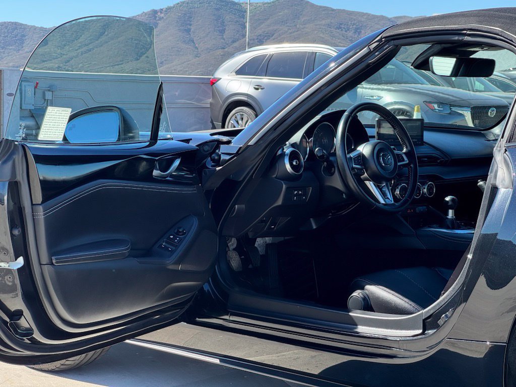 Certified 2025 MAZDA MX-5 Miata Grand Touring RWD image 7