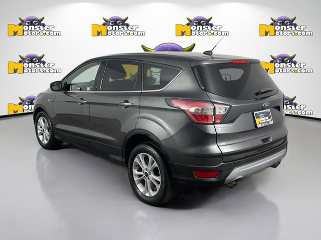 Used 2017 Ford Escape SE image 7