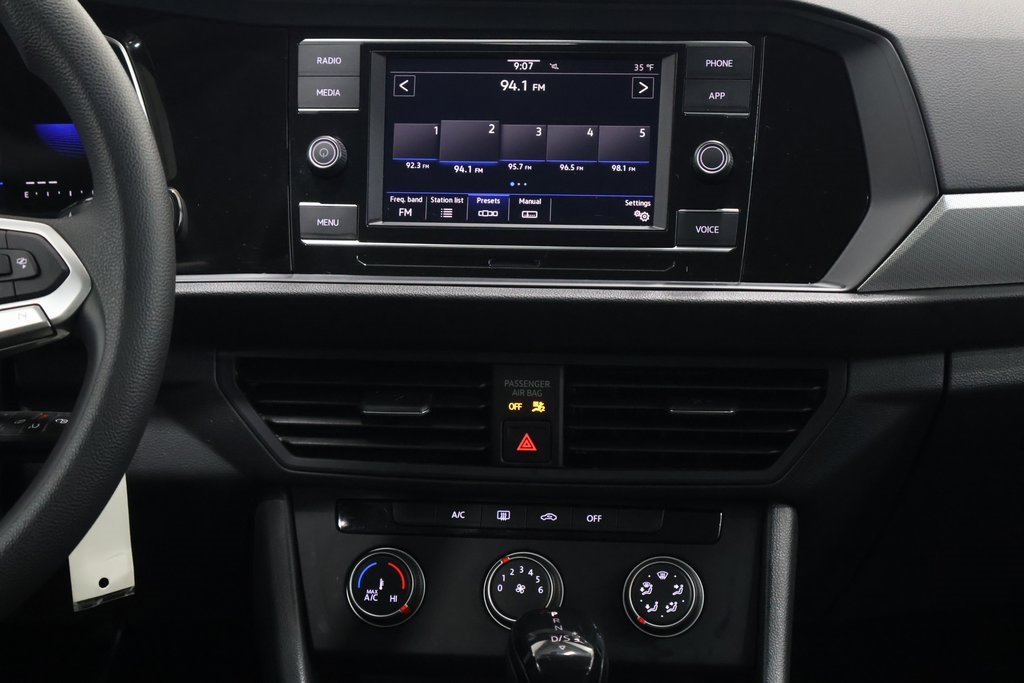 Used 2023 Volkswagen Jetta S image 19