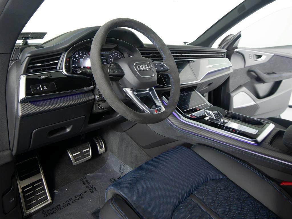Used 2026 Audi RS Q8 performance AWD/4WD image 4