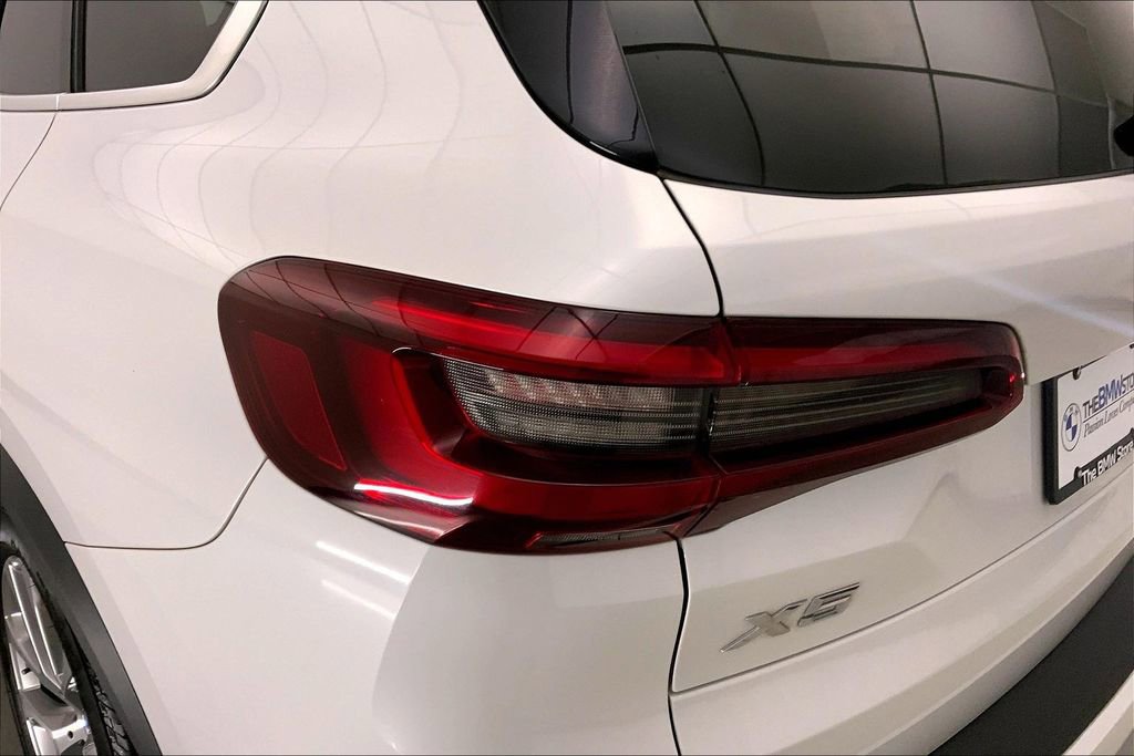 Used 2020 BMW X5 xDrive40i w/ Executive Package AWD/4WD image 28