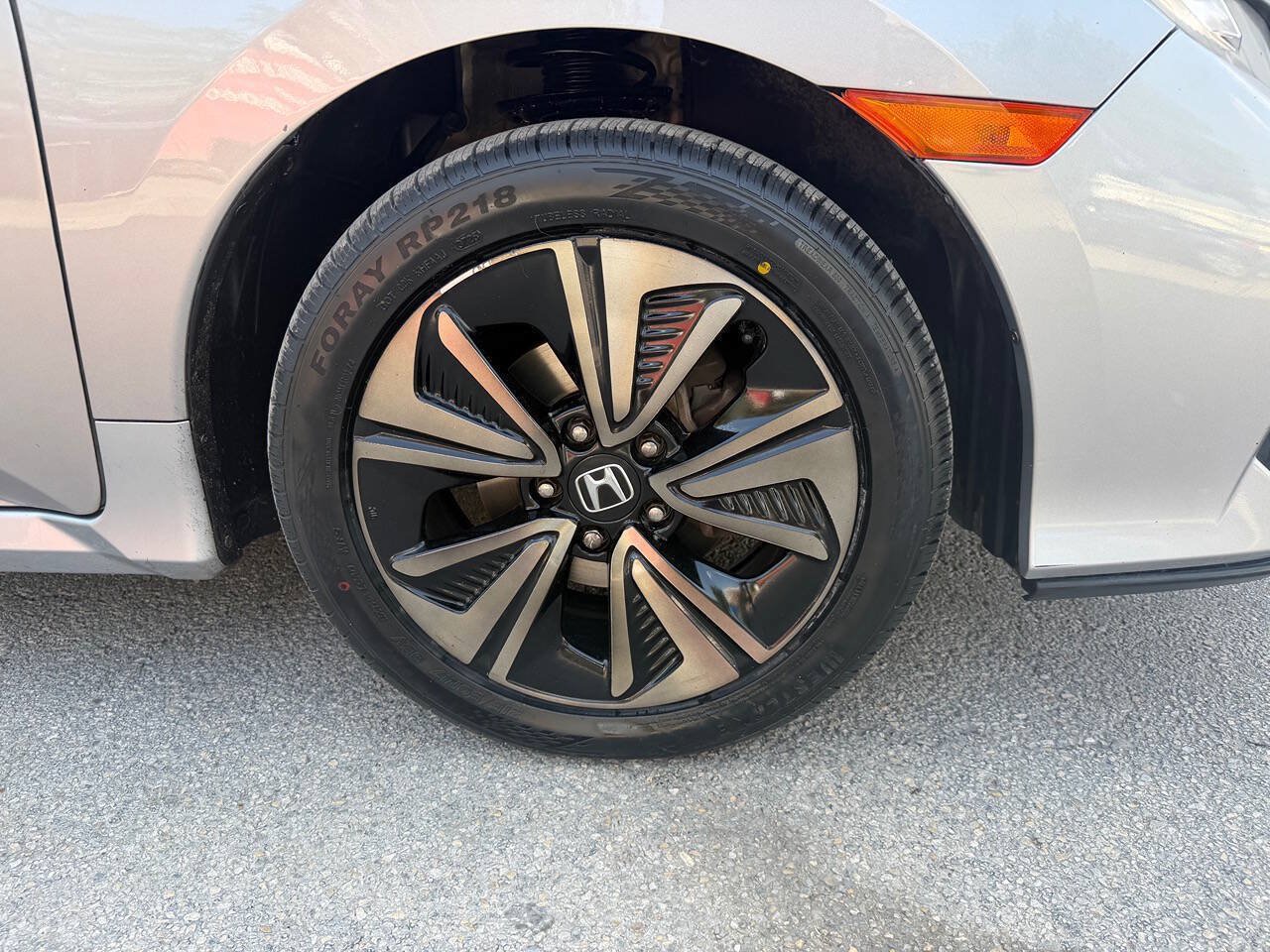 Used 2018 Honda Civic EX image 36