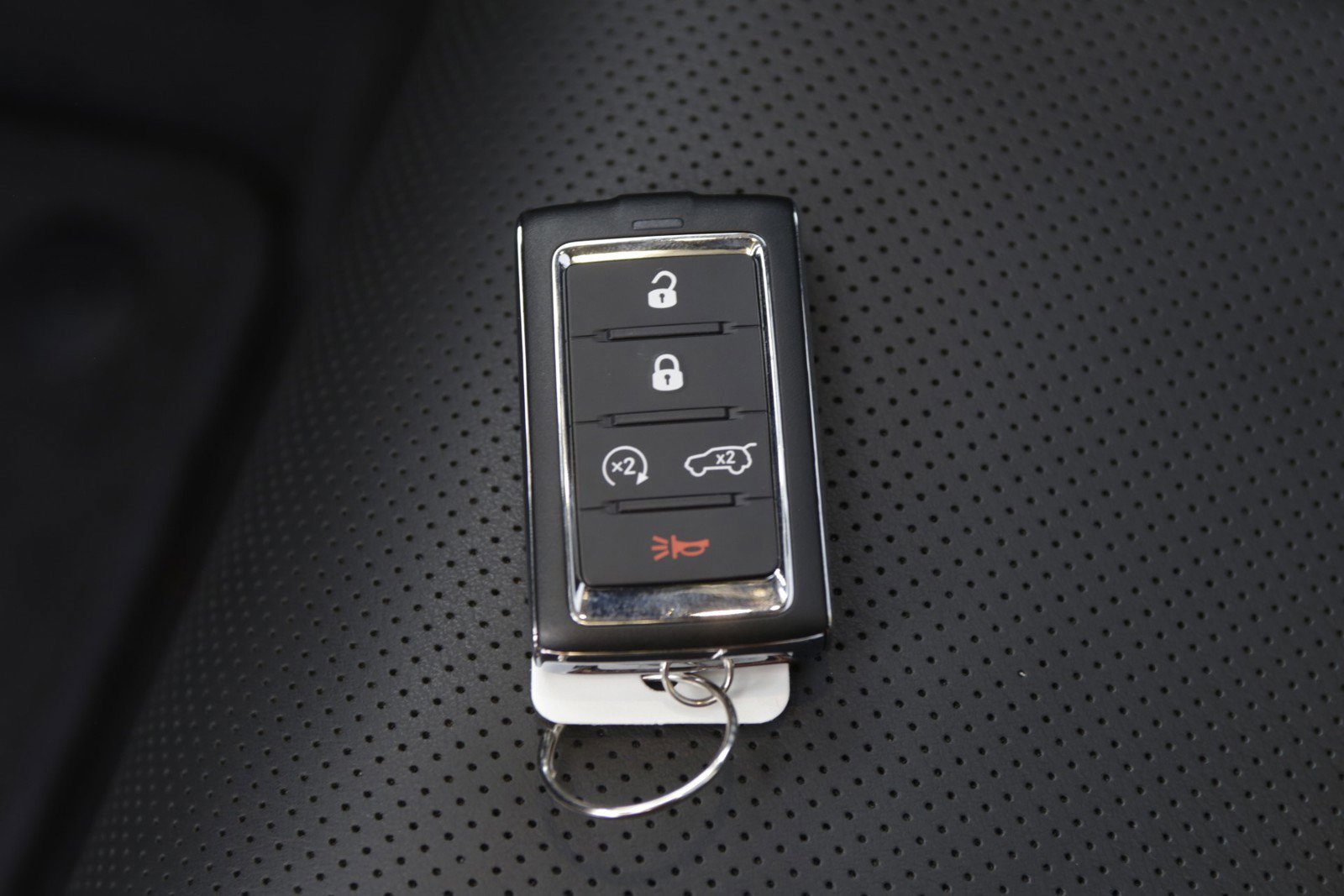 New 2022 Jeep Grand Cherokee Overland w/ Luxury Tech Group IV image 23