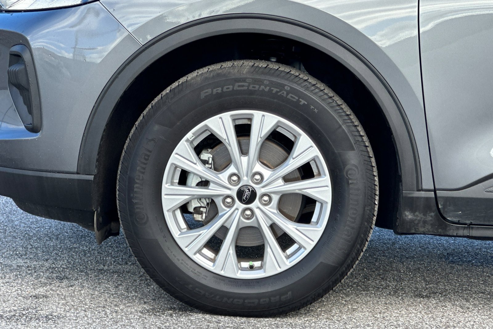 Used 2025 Ford Escape Active image 28